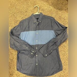 GAP Men's Denim and Light Blue Button Down Shirt